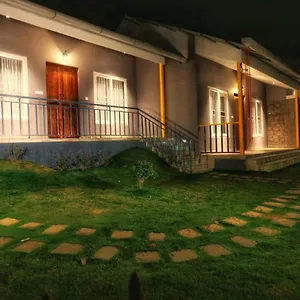 Hotel Kuhi The Mist
