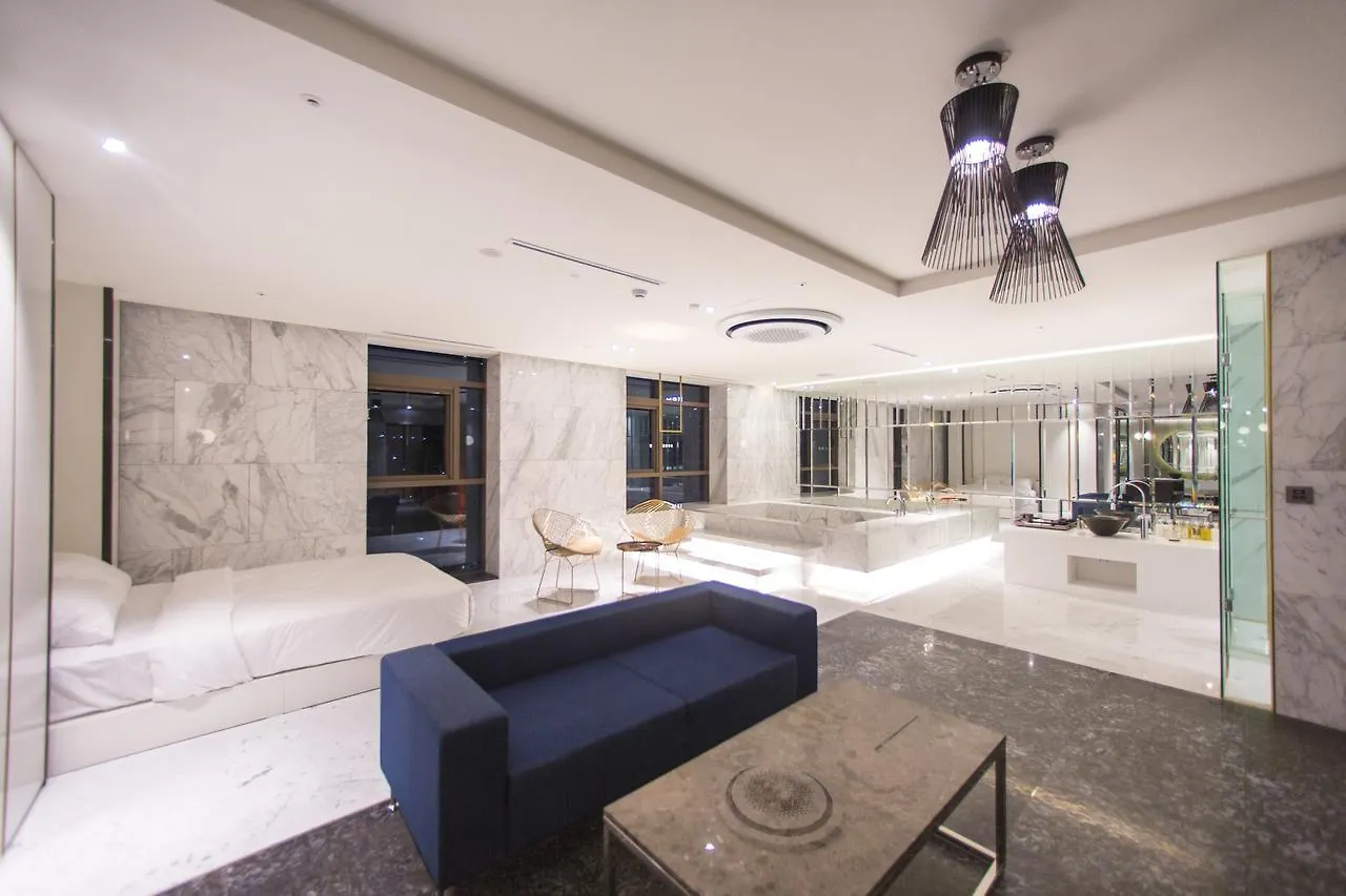Stayrak Hotel Seoul 2*,  South Korea